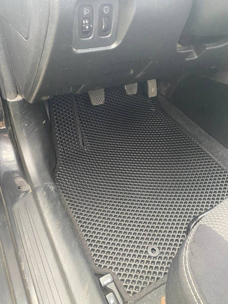 

Коврики EVA (черные) для Mitsubishi Lancer 9 2004-2008 гг., Черный