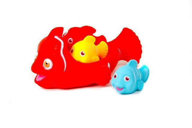 

Игрушка для купания Рыбки 6327-1 пищит