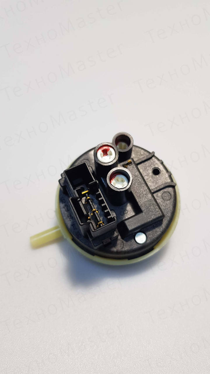 

Датчик уровня воды прессостат C00254525 Original для стиральной машины Indesit Ariston