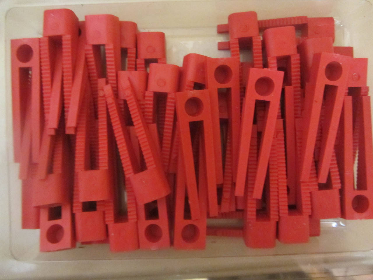 

Система выравнивания плитки (клин 100 шт)