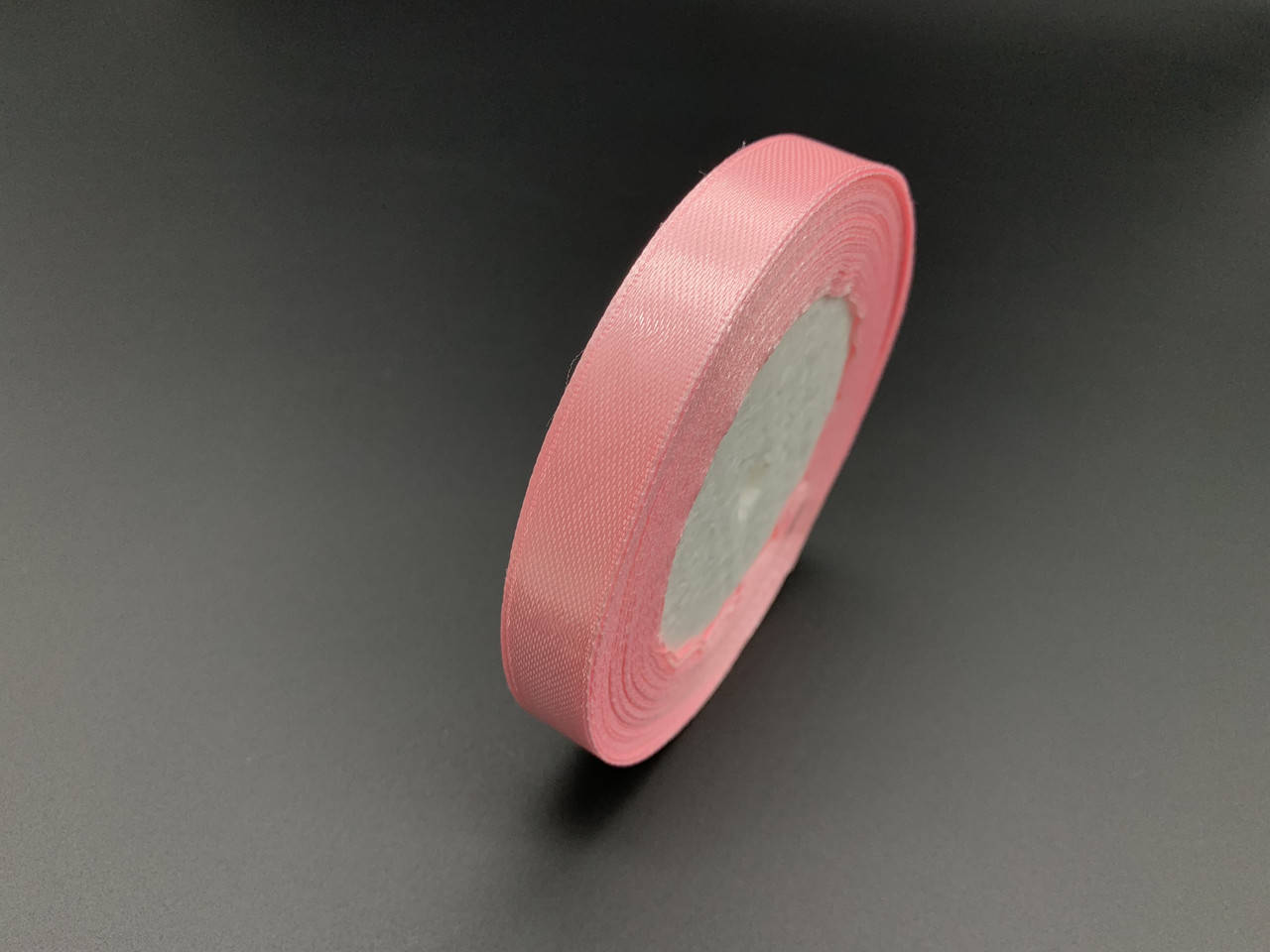 

Лента атласная. Цвет №4, розовый. 1,4см. 23м/рул.