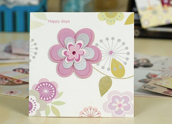 

Дизайнерская двойная открытка с аппликацией 16х16 см