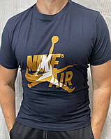 Мужская спортивная футболка Jordan темно-синяя трикотаж коттон