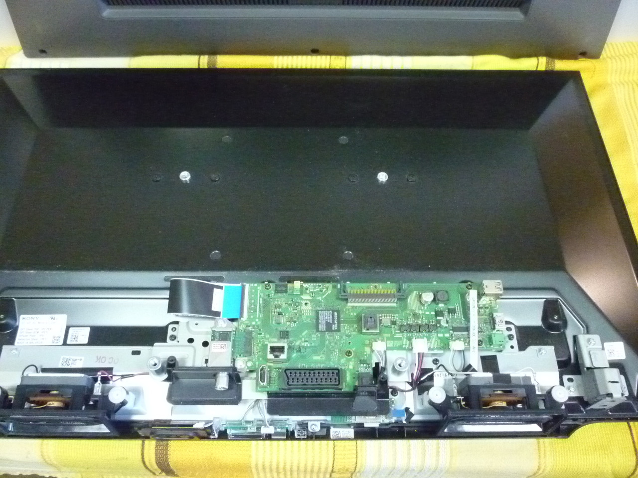 Плати від LED TV Sony KDL-32WD603 поблочно (розбито матрицю)