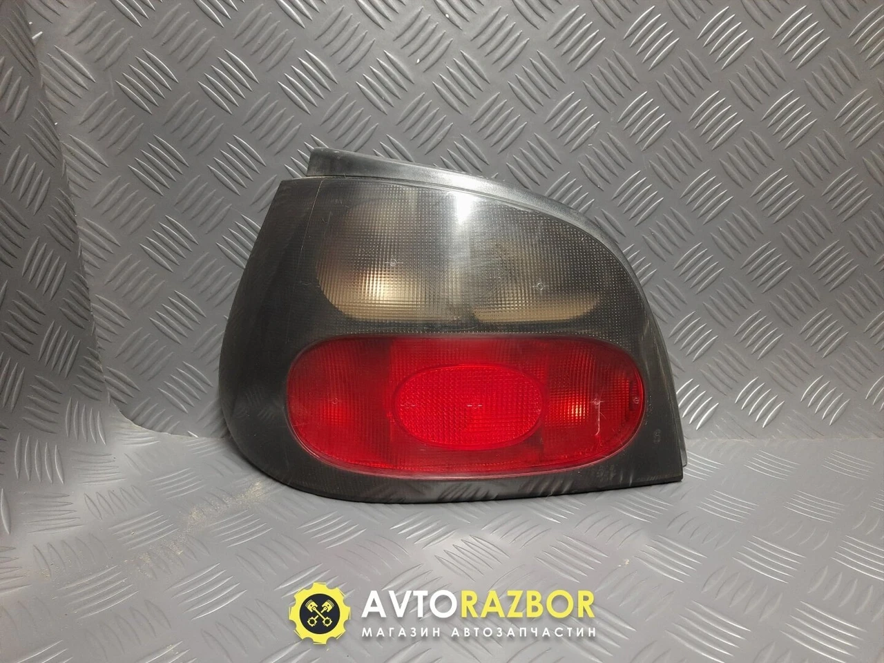 Фонарь Задний Стоп Сигнал Левый Хетчбэк Лифтбек на Рено Меган 1 ...