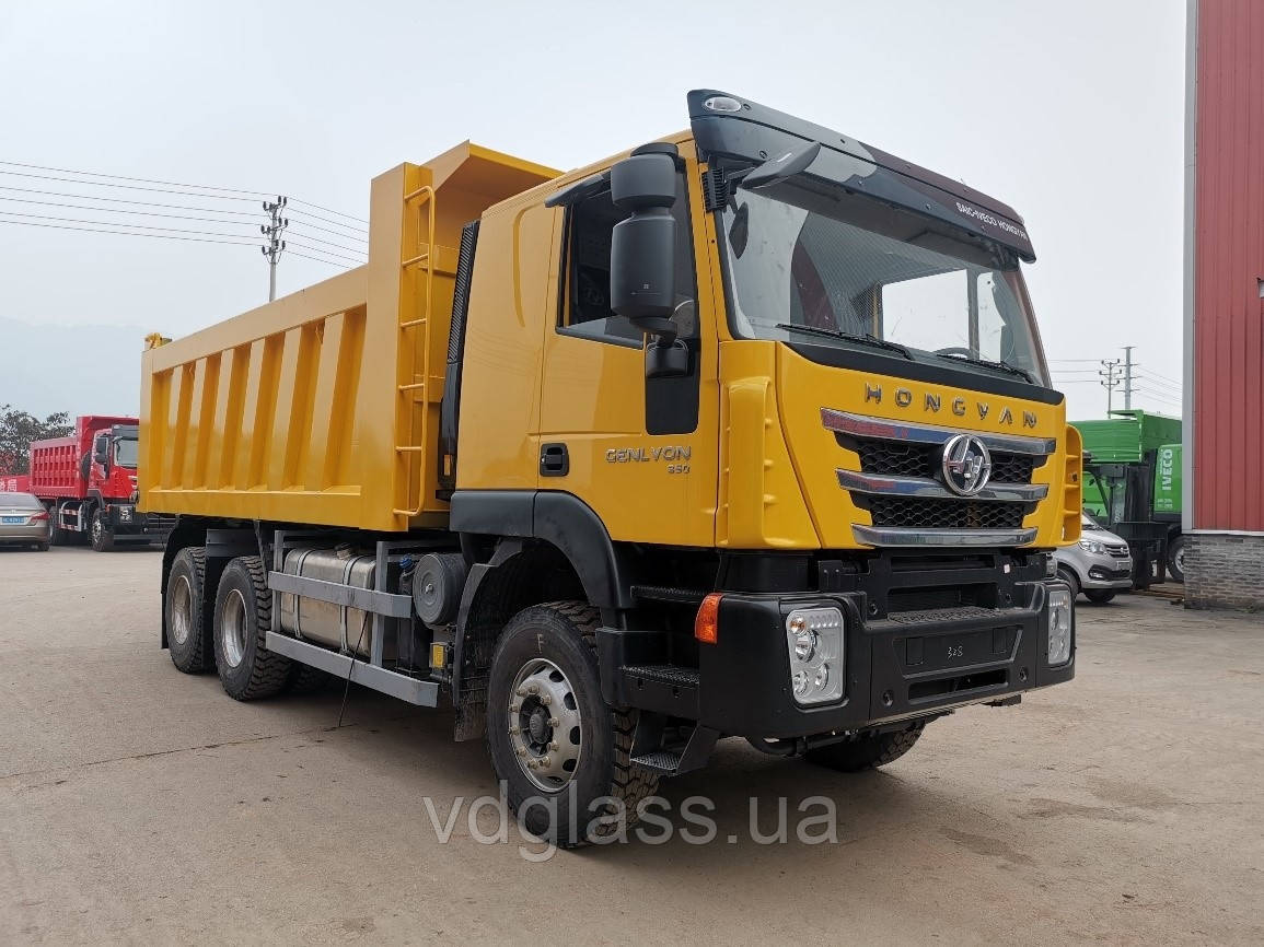 Hongyan Genlyon лобове скло, триплекс, фото 1