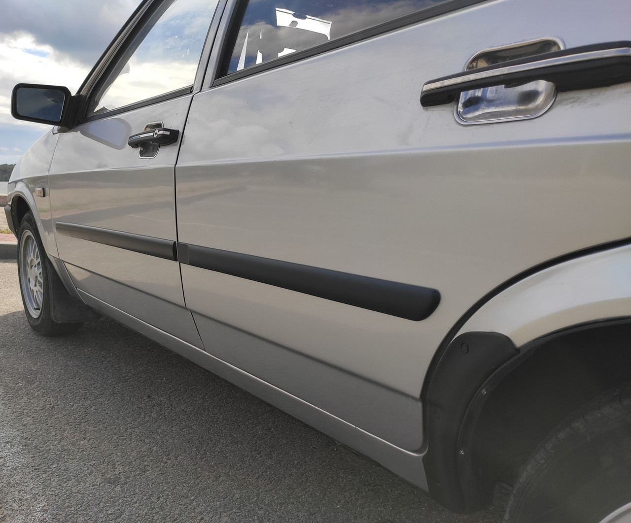 Молдинги на Двери для Lada ВАЗ 2109, 21099 — в Категории "Автомобильные ...