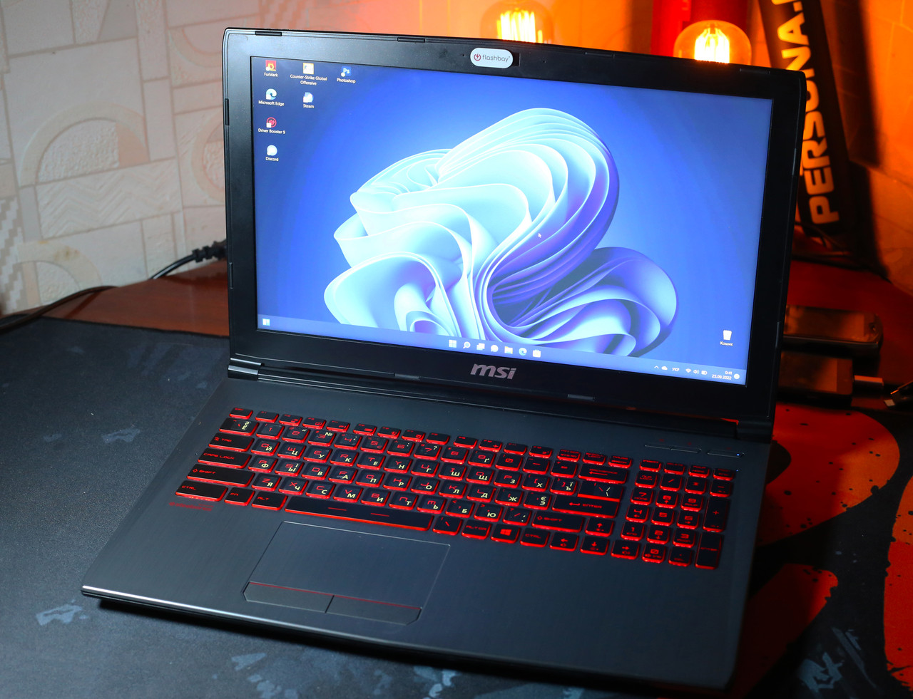 Игровой мощный ноутбук MSI i5-8300H /16 GB / 240 GgbSSD + 1 tb HDD ...