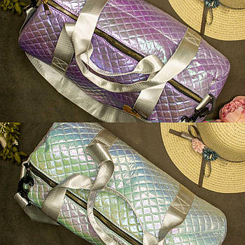 Сумка спортивна дорожня стьобана містка 44*22 см з довгим ремінцем у різних кольорах Luna