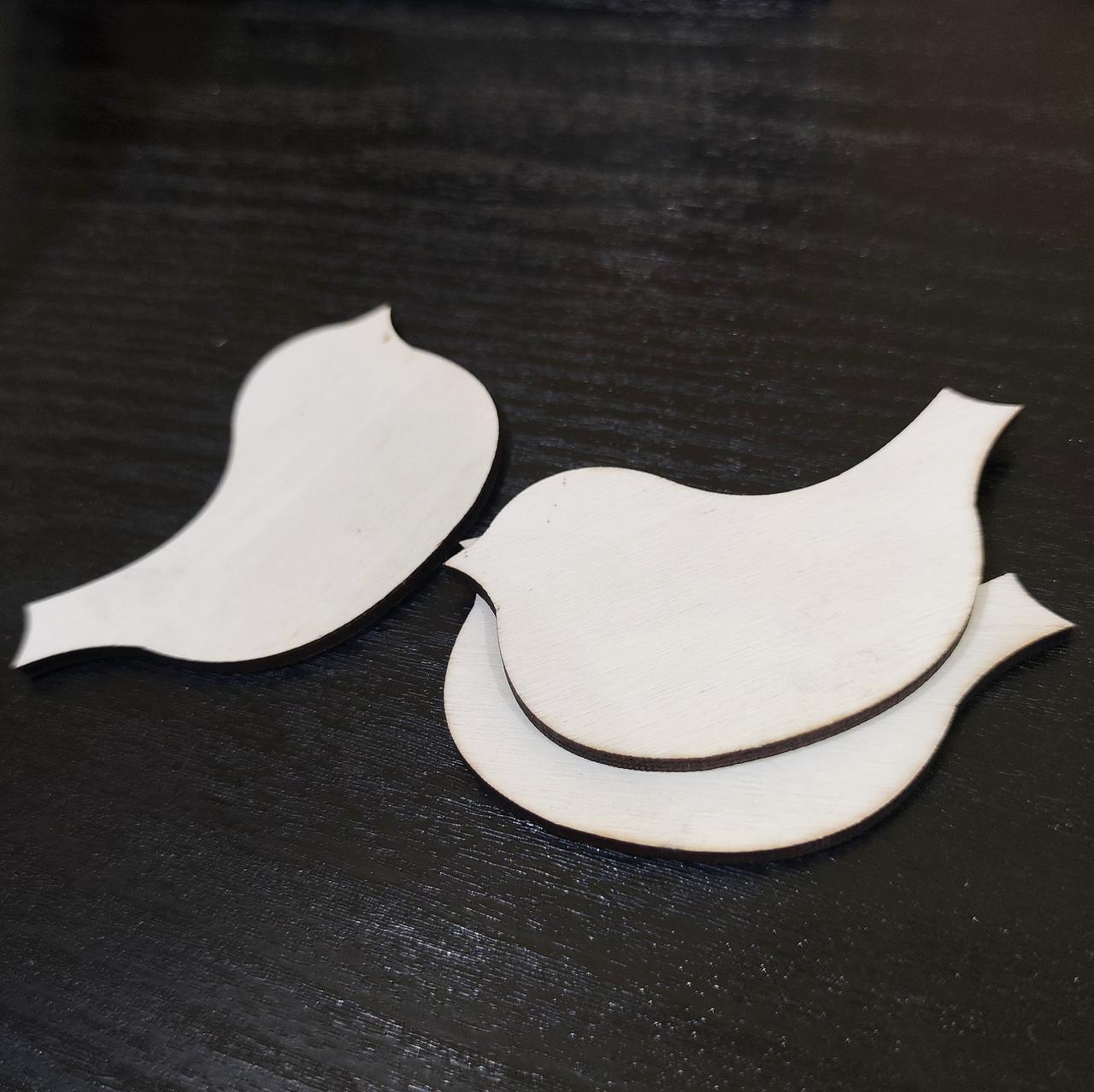 Дерев'яна заготовка магніт "Пташка" 4,5 х 8 см. для декупажу під декорування. для розпису