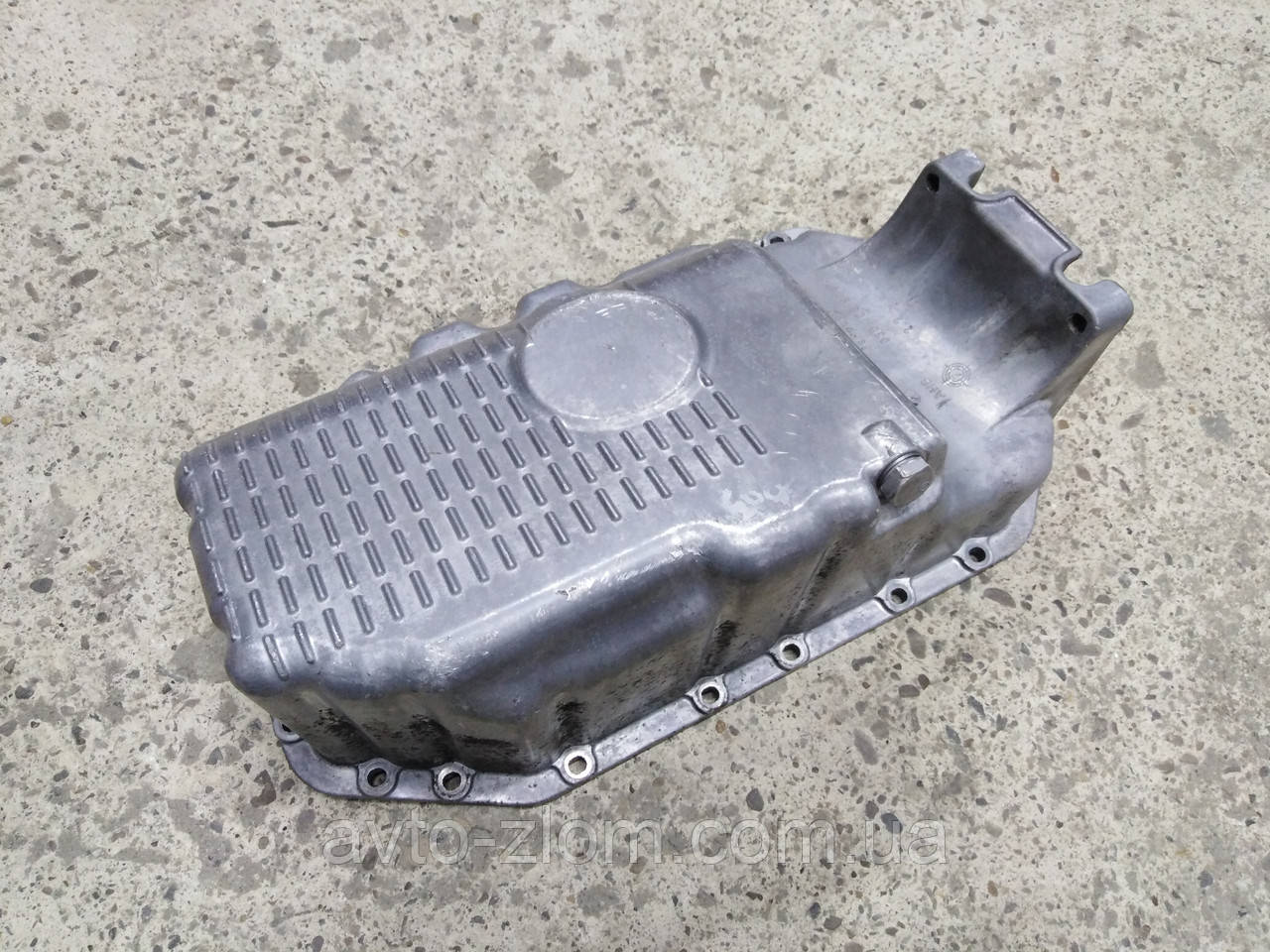 Масляний піддон Фольксваген Golf 4, Гольф 4. 1,4 16V. 030103603K., фото 1
