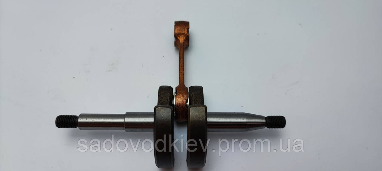 Коленвал на бензопилу Oleo-Mac gsh 40/400 (50330001AR)
