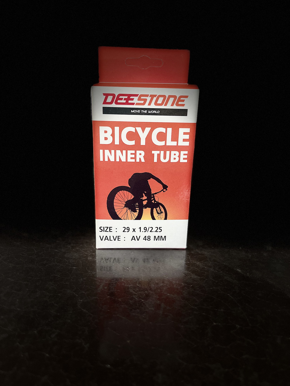 ΠΠ°ΠΌΠ΅ΡΠ° Π²Π΅Π»ΠΎΡΠΈΠΏΠ΅Π΄Π½Π° Deestone 29x1.95/2,25 AV (48 ΠΌΠΌ)