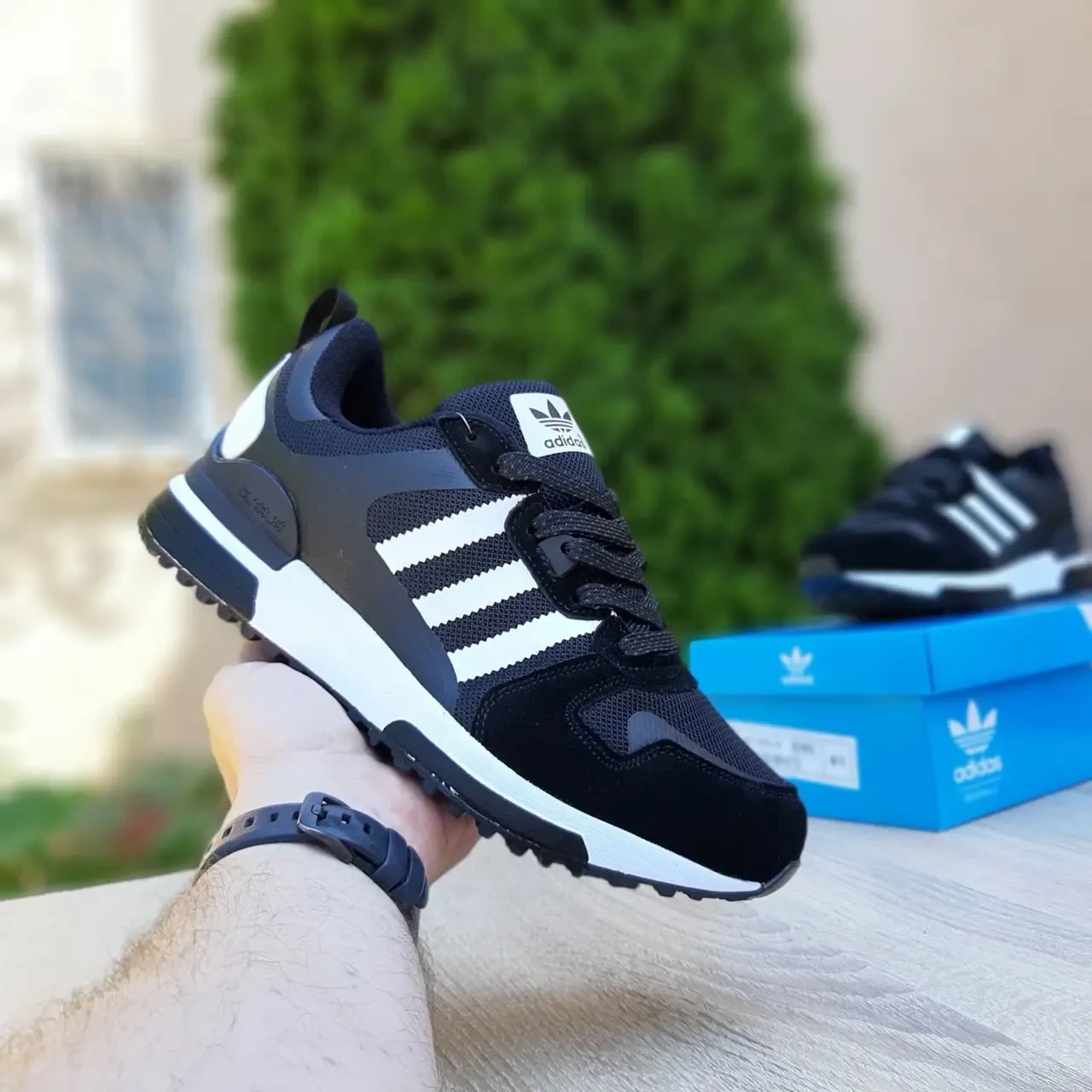 Купить Мужские кроссовки Adidas Адидас ZX750, черные с белым 45 (28,5 ...