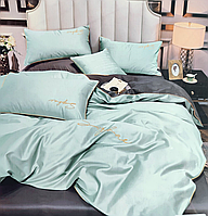 Семейное постельное белье CROWN комплект