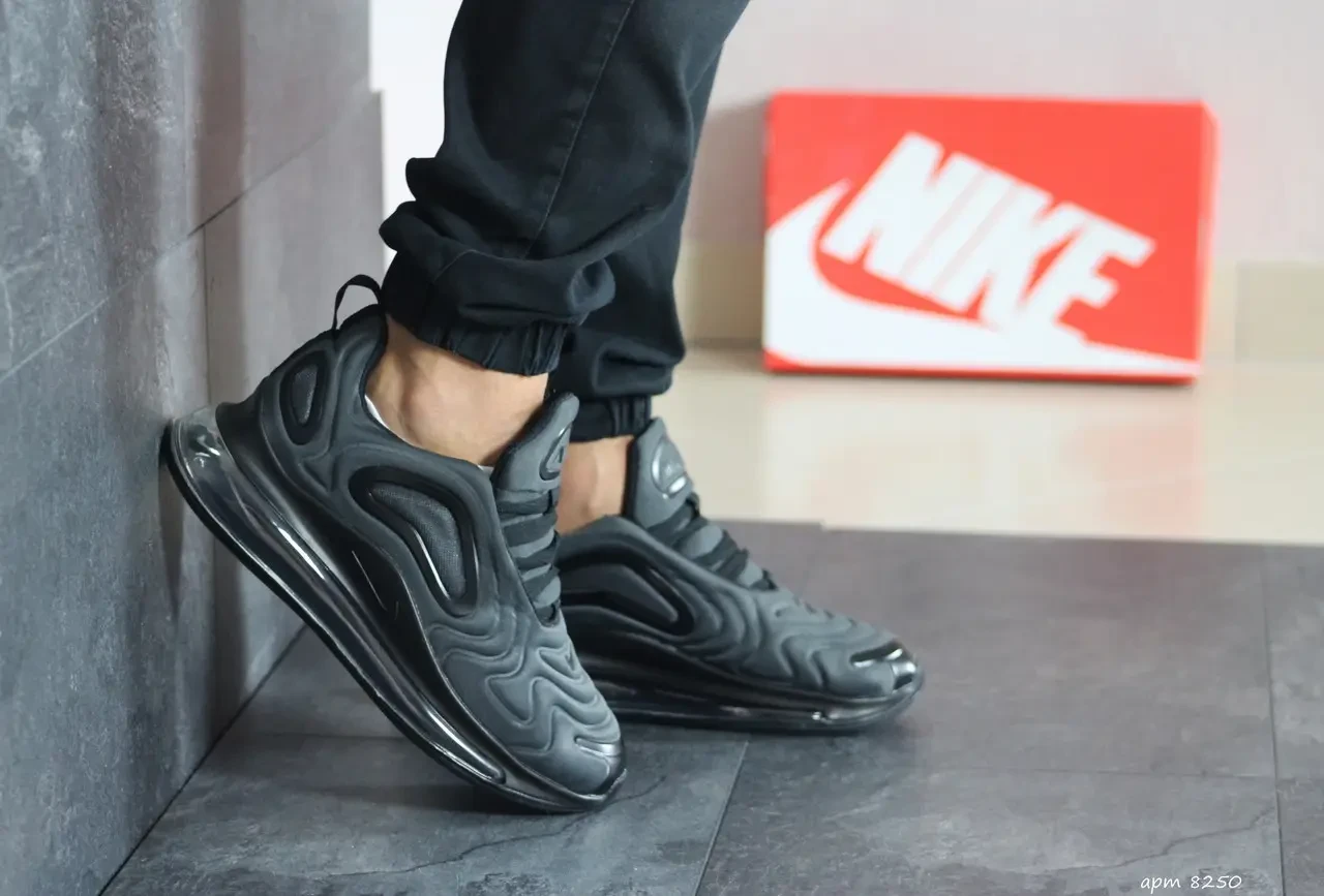 Nike Air Max 720