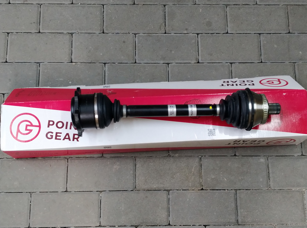 Напівось передня ліва POINT GEAR PN670738 з ABS VOLKSWAGEN PASSAT 1.8-2.8 95->