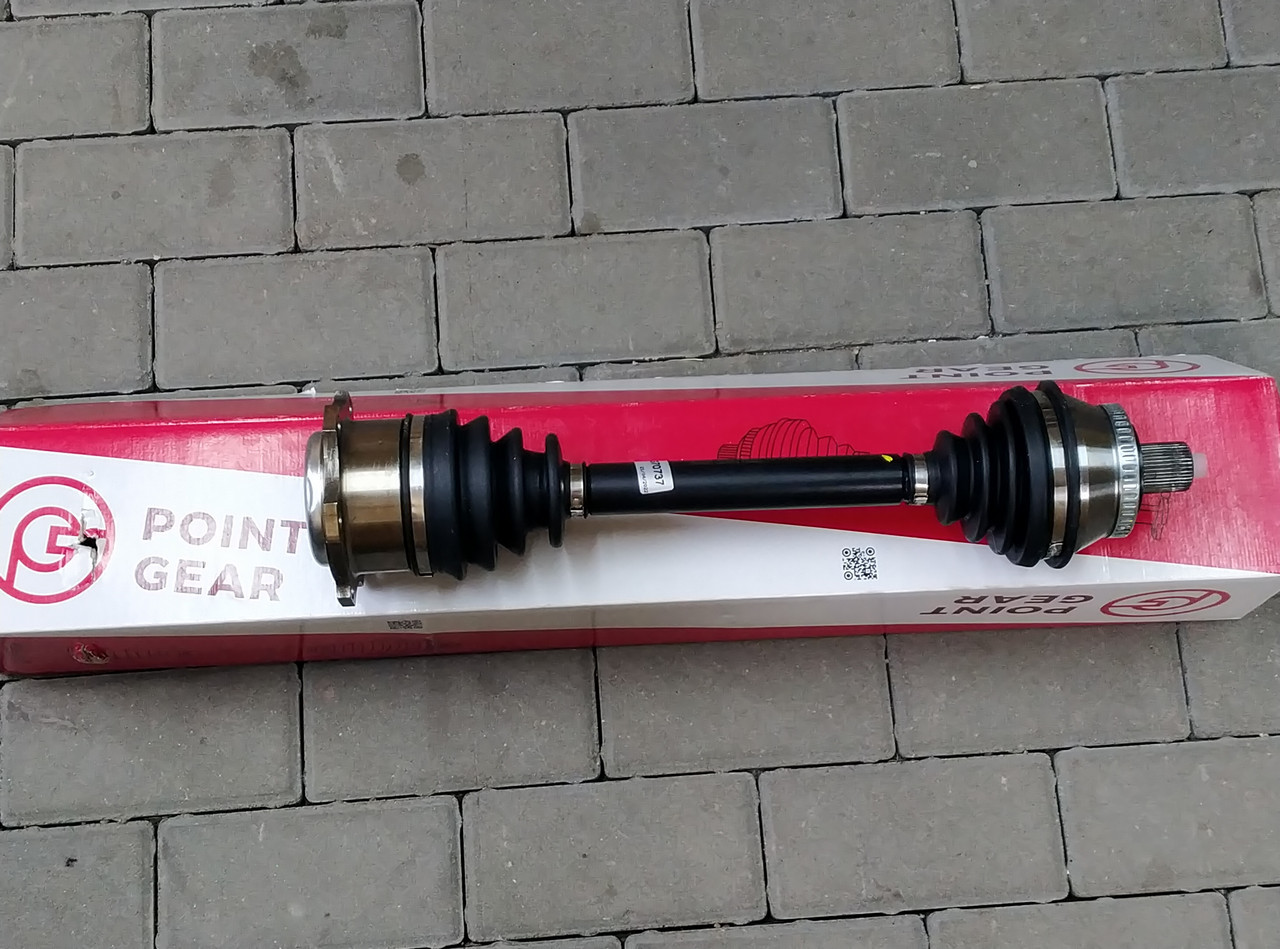Напівось передня права POINT GEAR PN670737 з ABS VOLKSWAGEN PASSAT 1.8-2.8 95->