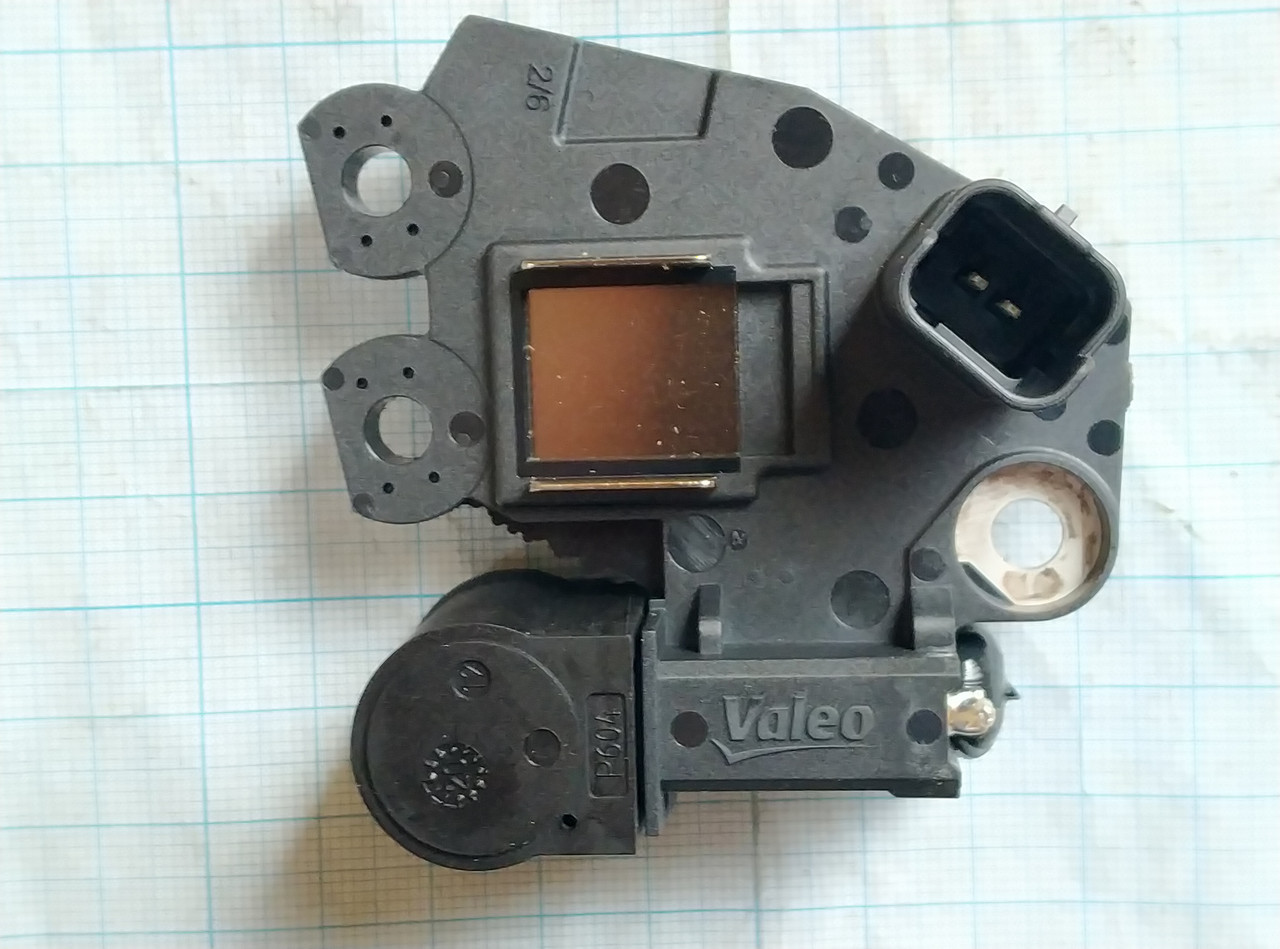 Регулятор напруги генератора VALEO 593546 MASTER, MOVANO, TRAFIC 1.9 ...