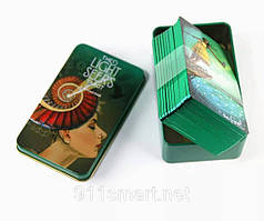 Таро Светлого провидця (The Light Seer's Tarot) в залізній коробочці.