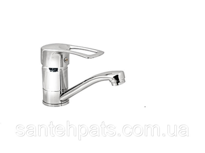 Змішувач раковини латунь Champion Hansberg-004 (15 см)