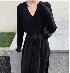 Плаття жіноче трикотажне з поясом, чорного кольору