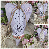 Текстильна іграшка ручної роботи "Сердечко з кроликом" h 17 см, фото 3