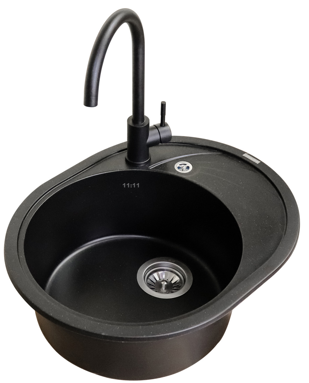 Гранітна мийка для кухні AquaMill MONACO чорна + Змішувач