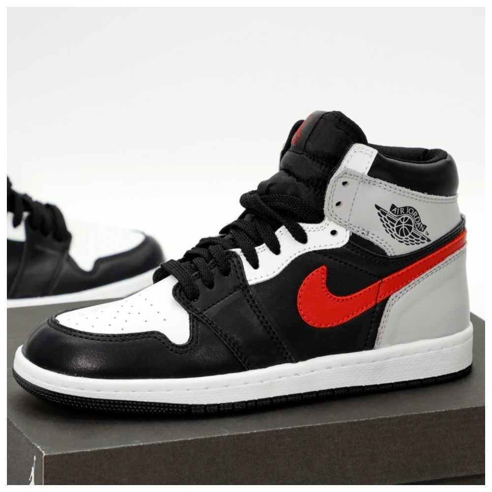 Чоловічі / жіночі кросівки Nike Air Jordan 1 Retro Mid Black Chile Red White High, шкіряні найк аір джордан 1 ретро аїр, фото 1