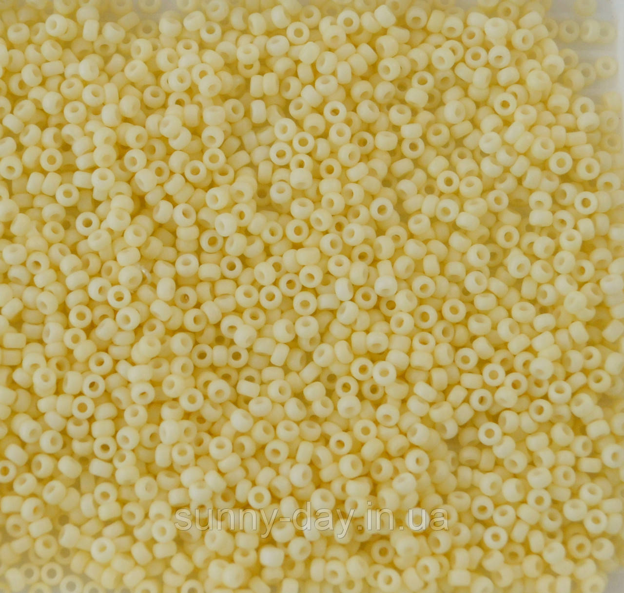 Бісер Miyuki Round Rocailles 11/0 колір - кремовий матовий, фото 1