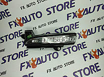 Повторювач повороту лівий у дзеркало Ford Fusion 2013-2020