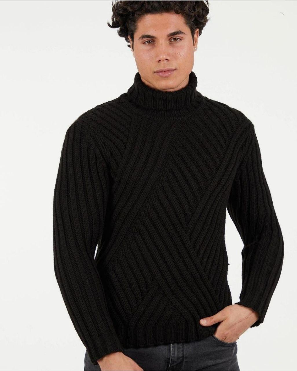 Теплий чоловічий светр ("великий", прозорий в'язання)