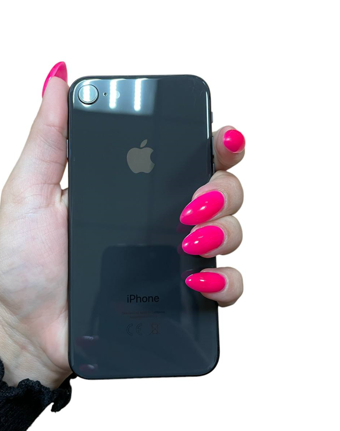 Смартфон Apple IPhone 8 Space Gray 64Gb Neverlock  б/в ( чудовий стан)