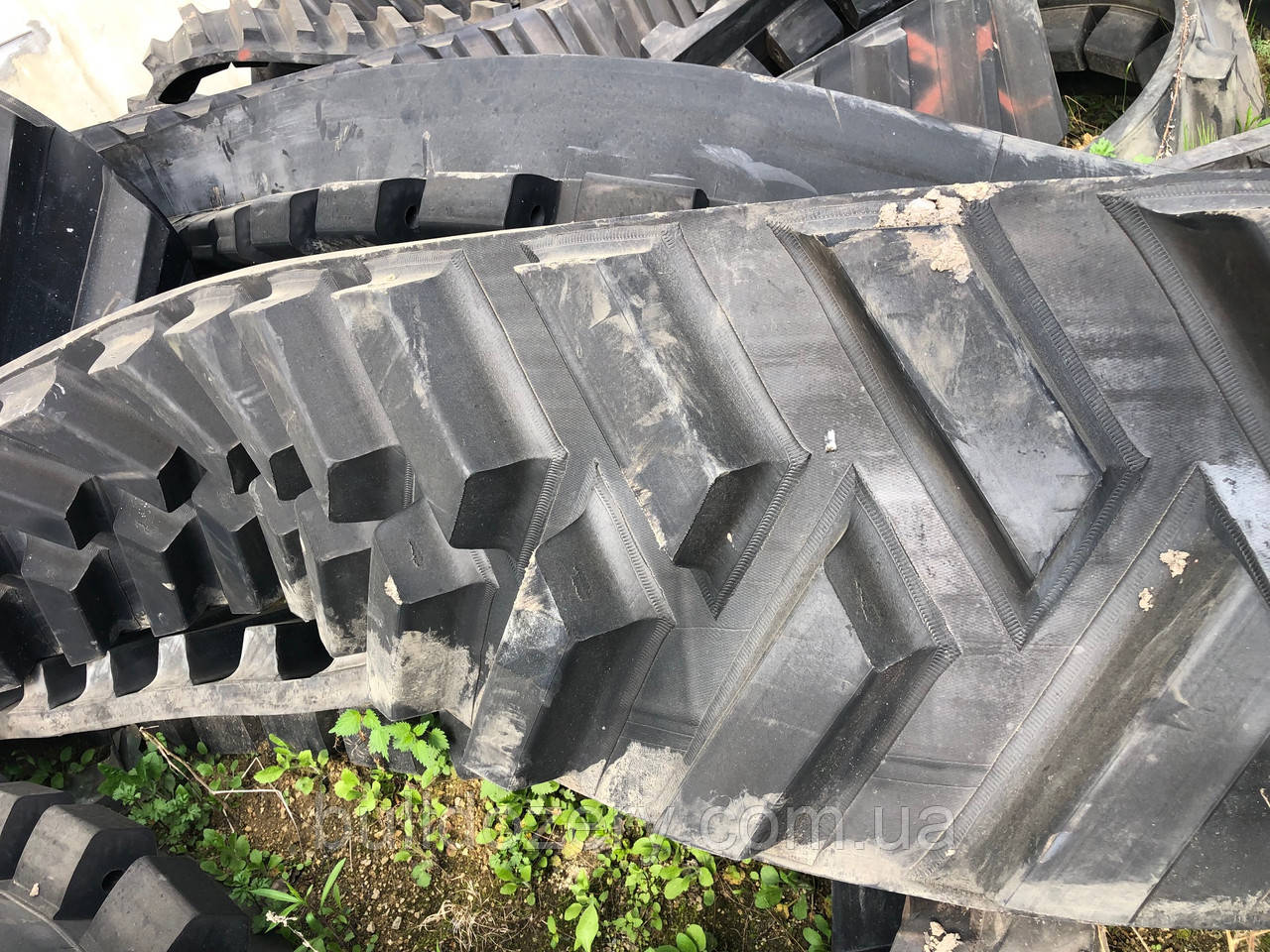 Гусениця CAMOPLAST 563753D1 та 554107D1 для трактора Challenger MT 765/735 CATERPILLAR