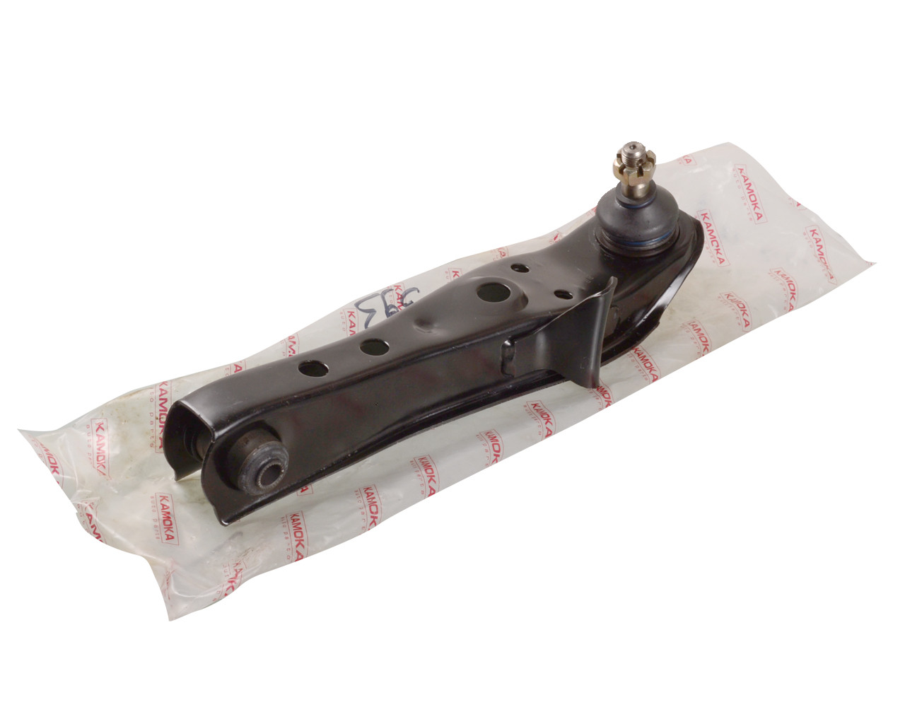 Рычаг подвески Toyota Hilux III 05'-> передней нижн. прав.