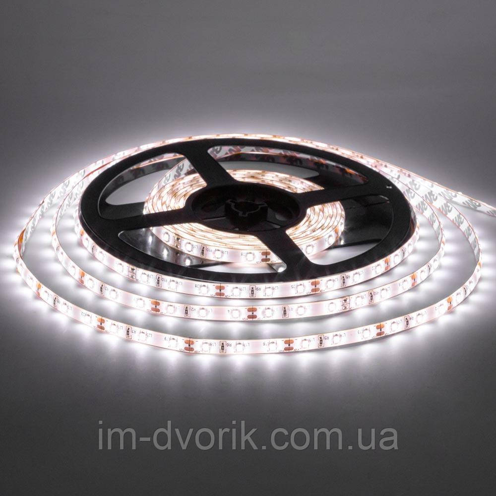 Світлодіодна стрічка біла 12V smd2835 ІР65 6500К (5 метрів) 120led герметична
