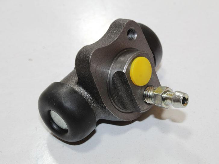 Циліндр гальмівний задній Lanos, Nexia, Espero 90235422 Metelli