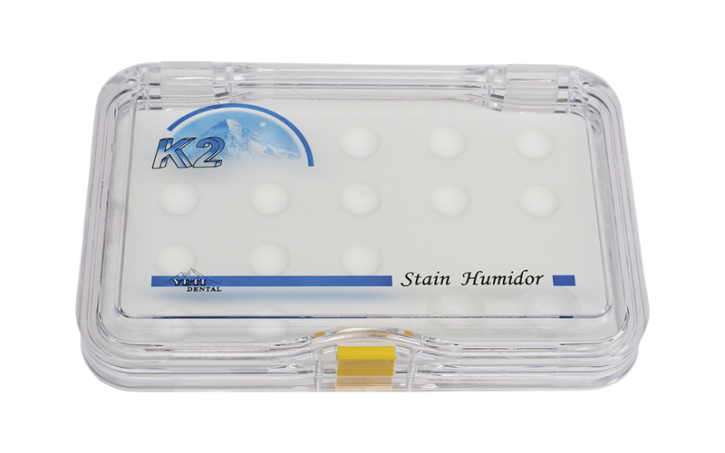 Палітра для фарбників, що утримує вологу Stain Humidor, Yeti Dental (Німеччина).