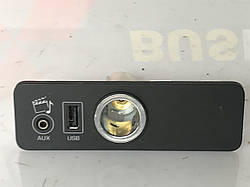 Роз'єм AUX / USB прикурювач Land Rover Range Rover L405 2012-2021