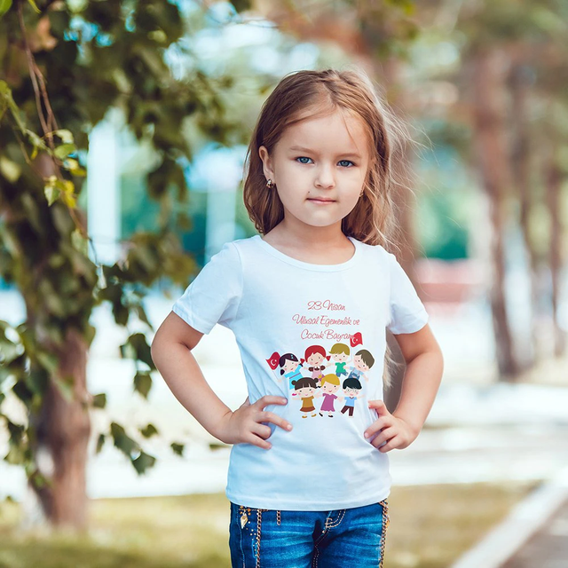 Children's shirts and t-shirts