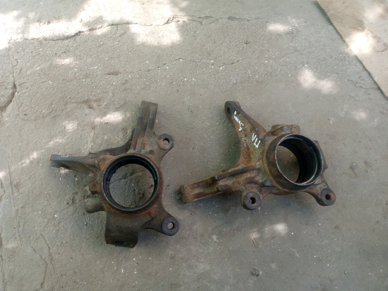 Передние Поворотные Кулаки,цапфы Nissan Sunny N14 1992 Год — Купить ...