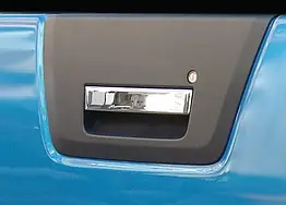 Накладка на ручку багажника OmsaLine для Nissan Navara 2006-2015 Нержавіюча сталь