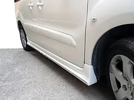 Бокові пороги для Hyundai Accent 2000-2006 Склопластик