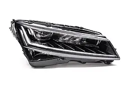 Передня фара Matrix Оригінал для Skoda Superb (2015-2024) Полікарбонат