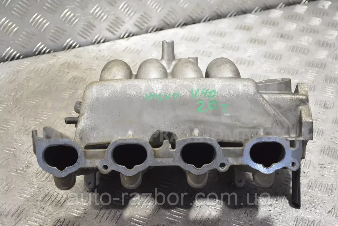 Колектор впускний метал Volvo V40 2.0T 16V 1995-2004 393FA02 214548