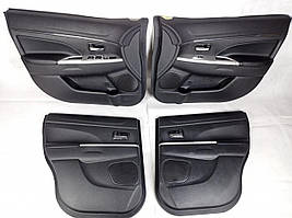 Оббивка дверей Mitsubishi ASX 1 (2017-2020) 2-й рестайлінг у зборі (к-кт 4 шт) оригінал б/у