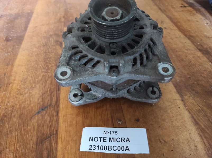 No175 Б/у Генератор 23100BC00A для Nissan Note Micra 2003-2010