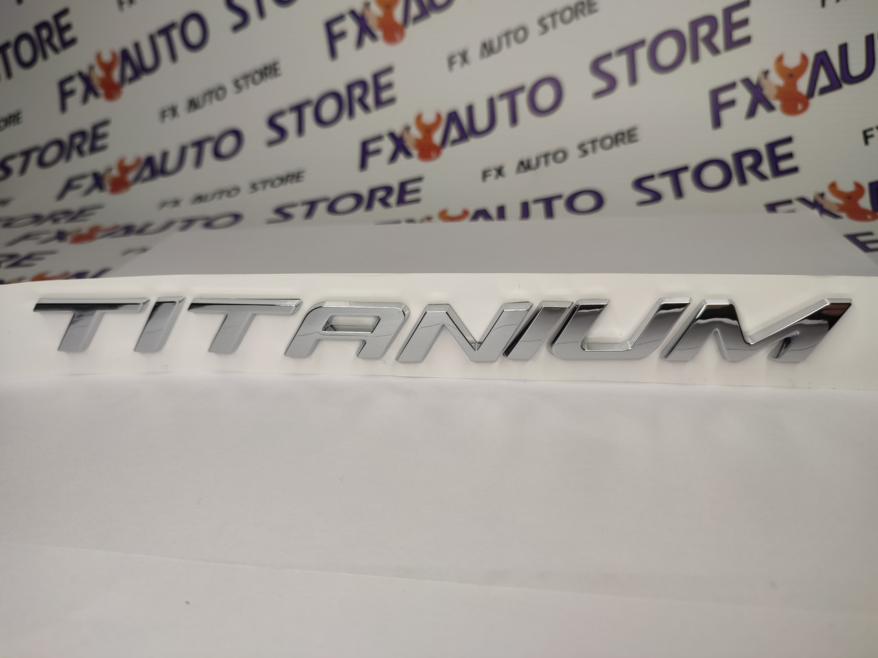 Емблема Логотип шильдик TITANIUM Хромована 215 X 15 мм для FORD