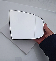 Скло дзеркала (вкладиш, дзеркальний елемент) правий BMW X5 e70 (БМВ Х5 е70) (2 контакта)