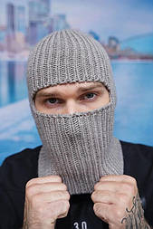 Тепла в'язана балаклава світло-сірого кольору